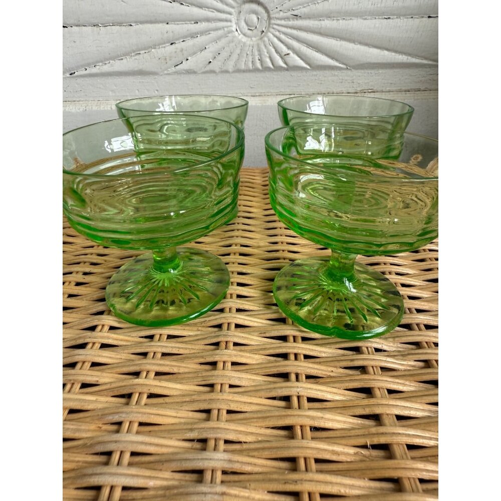 Vintage 30's Anchor Hocking Green Uranium Circle Pattern Dessert Cups Set of 4